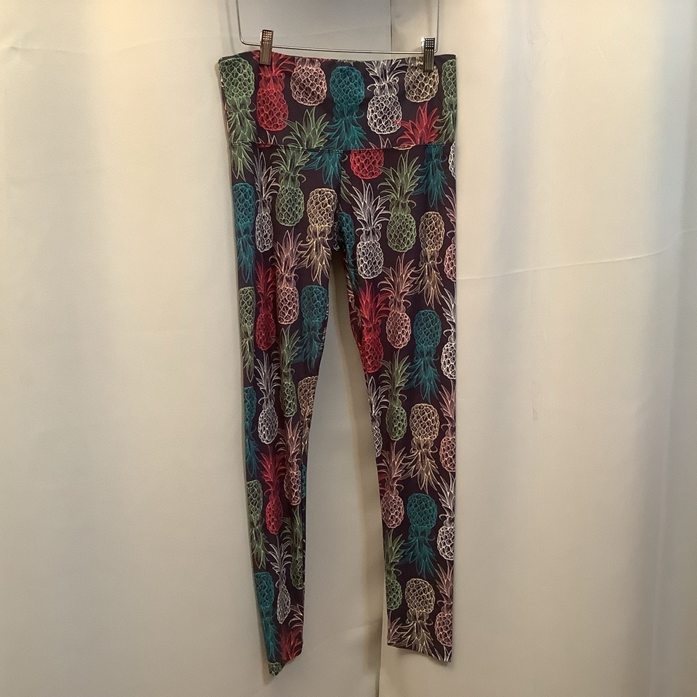 Leggings Women’s Size 12-16 Yoga Waistband Pineapple Pattern